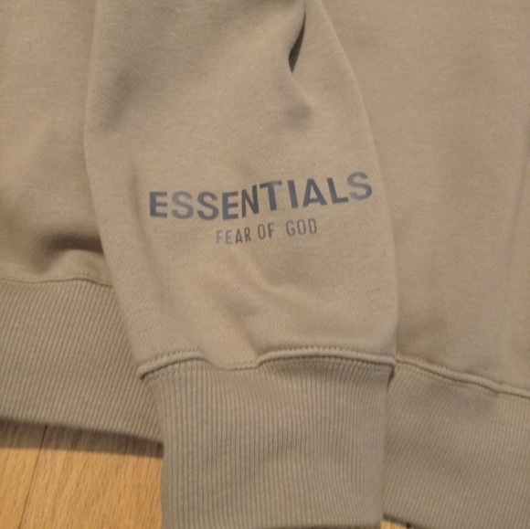 Essentials Kahki Medium Hoodie - Picture 6 of 7